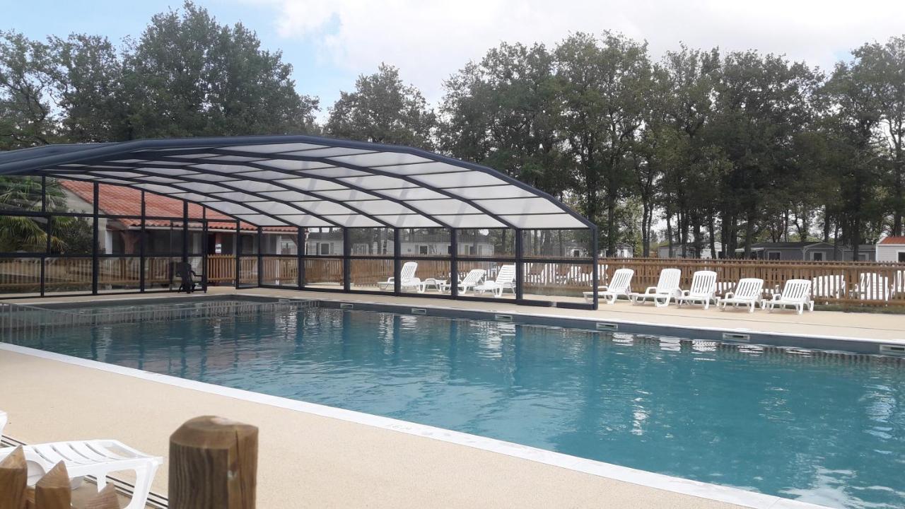 Mobil Home Camping 3*** Piscine Chauffee La Boissiere-de-Montaigu Экстерьер фото