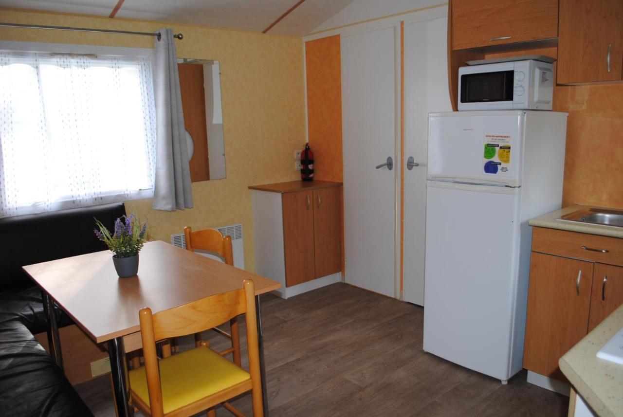 Mobil Home Camping 3*** Piscine Chauffee La Boissiere-de-Montaigu Экстерьер фото