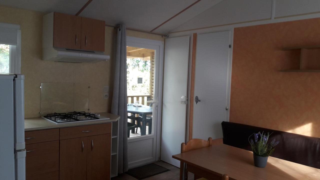 Mobil Home Camping 3*** Piscine Chauffee La Boissiere-de-Montaigu Экстерьер фото